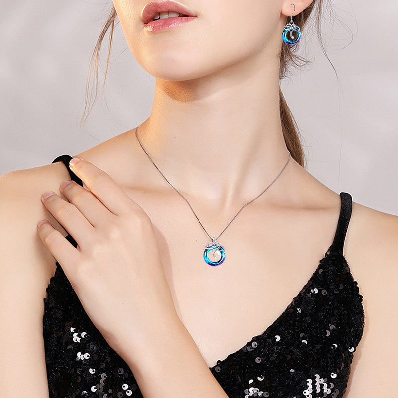 Ensemble de collier et de boucles d'oreilles en cristal d'amour infini