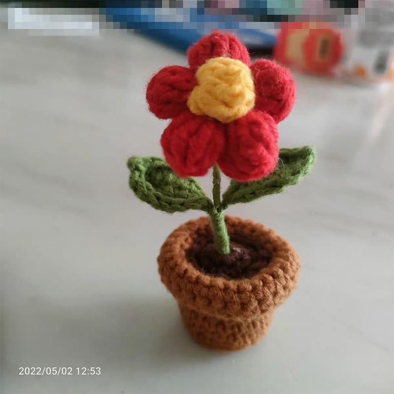 Fleurs en pot au crochet tricotées à la main